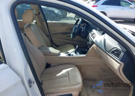 2013 BMW 328I z USA, uszkodzony, nr VIN WBA3A5G55DNP20778